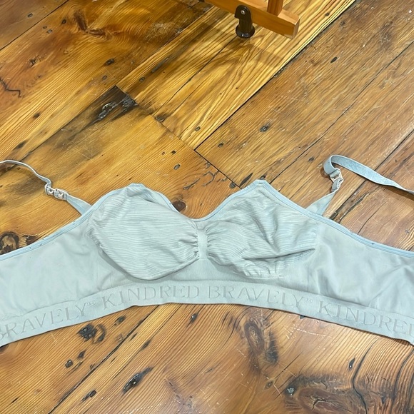 Kindred Bravely Other - Kindred Bravely Sublime Hands-Free Pumping Lounge and sleep bra size Large busty